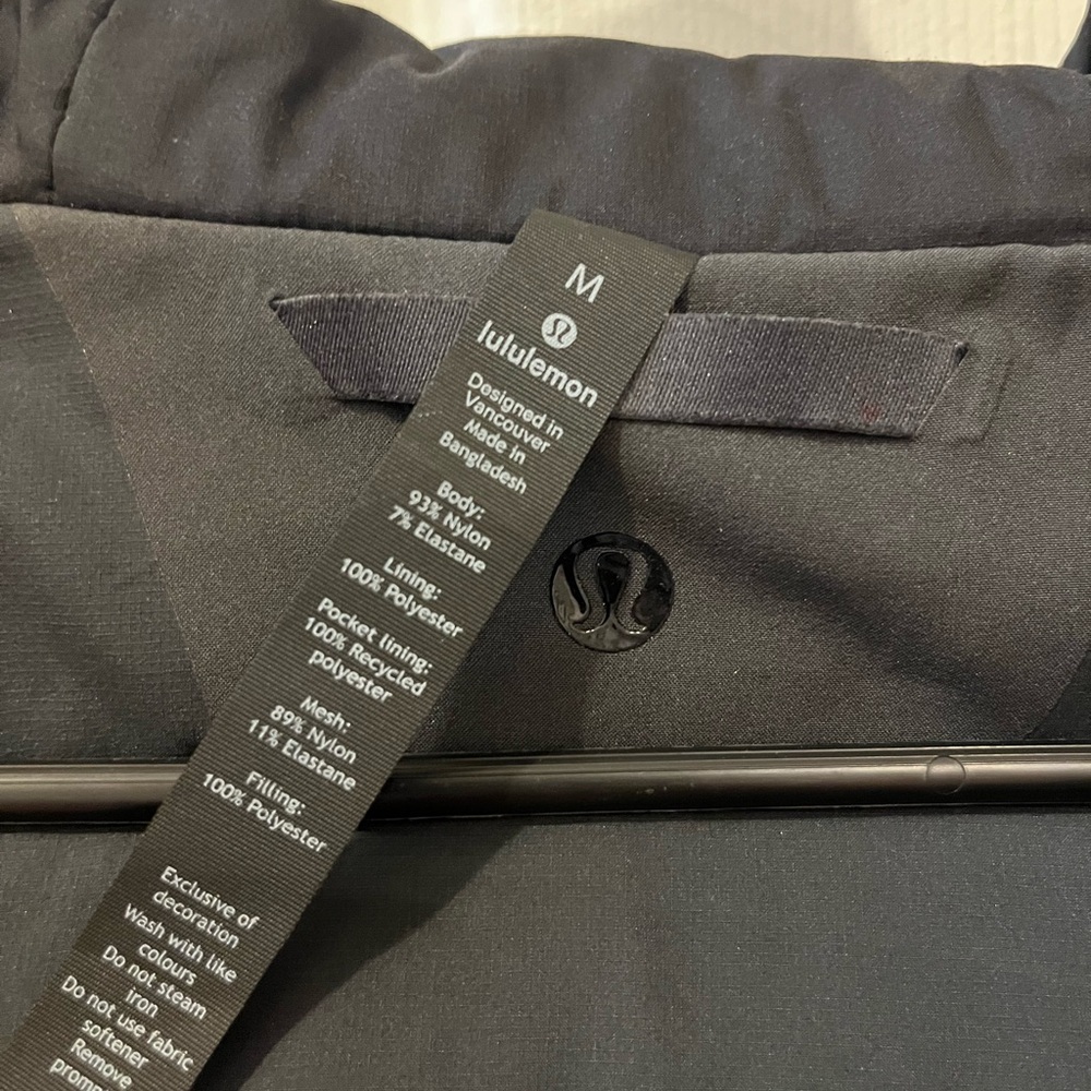 Lululemon Men’s Primaloft Jacket - Picture 6 of 8